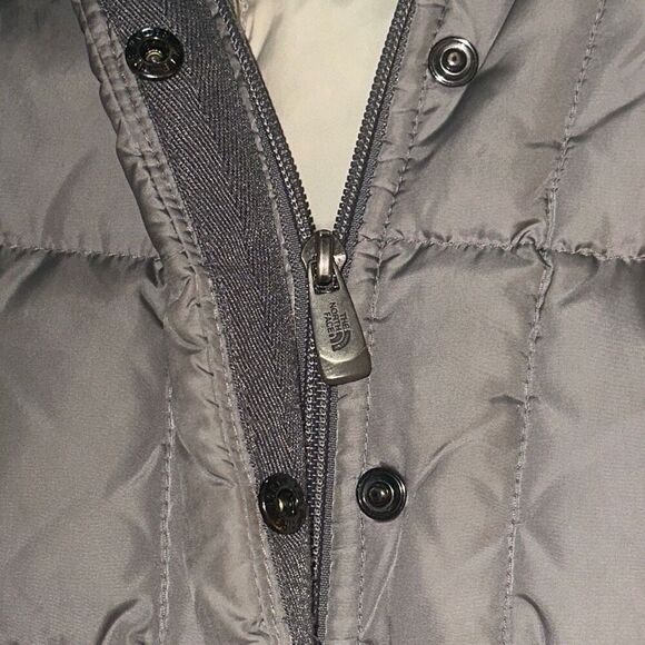 The North Face Gray 600 Insulated Down Quilted Hooded Puffer Jacket Ladies XS - Picture 12 of 15